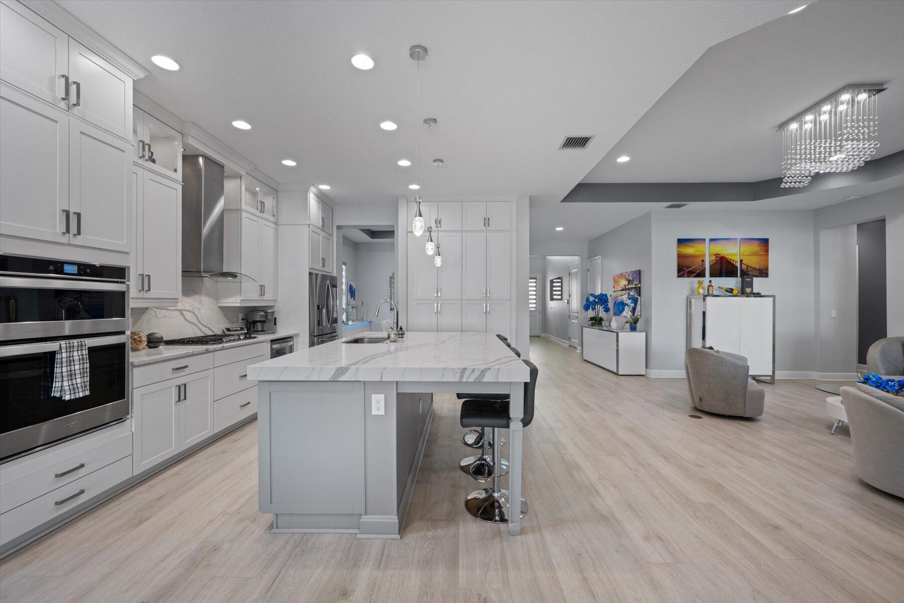 15810 Goldfinch Circle