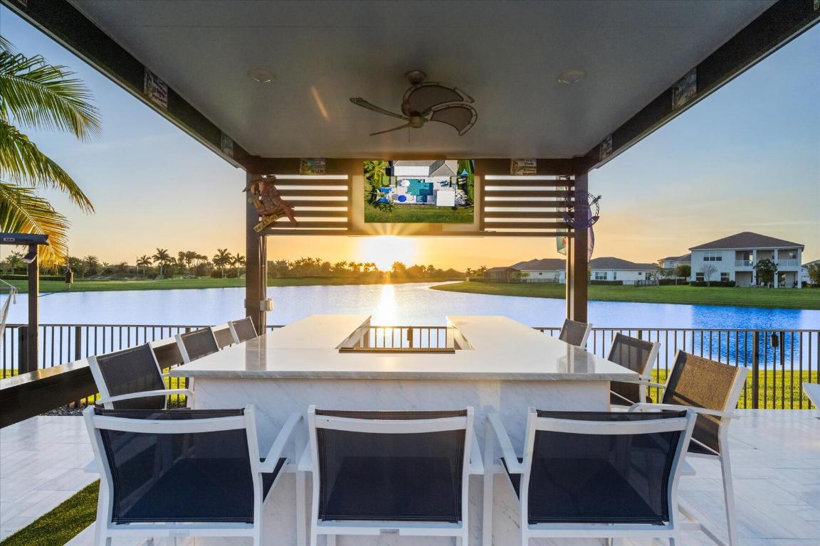 15810 Goldfinch Circle