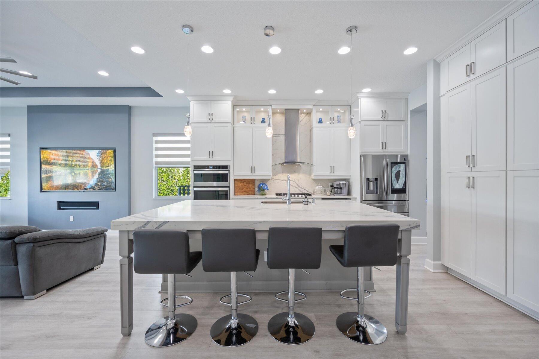 15810 Goldfinch Circle