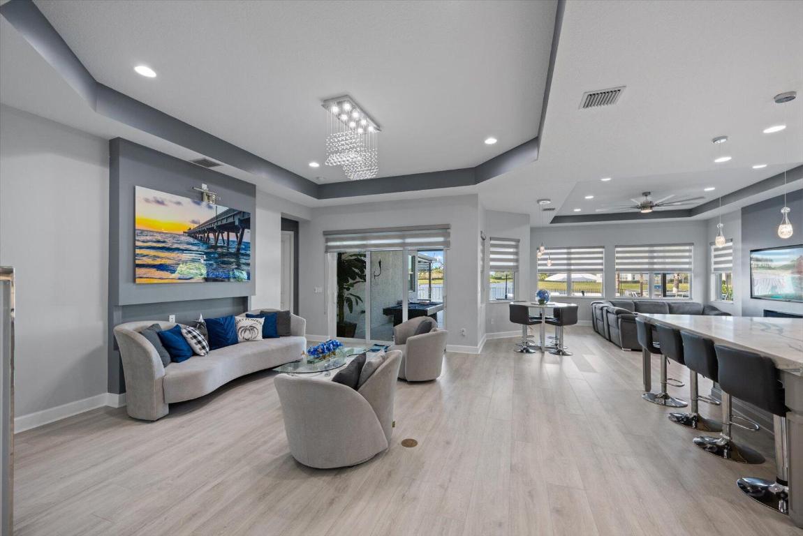 15810 Goldfinch Circle