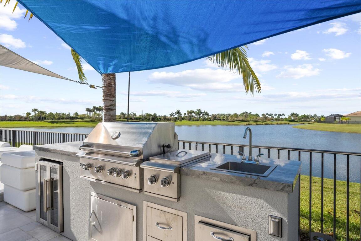 15810 Goldfinch Circle