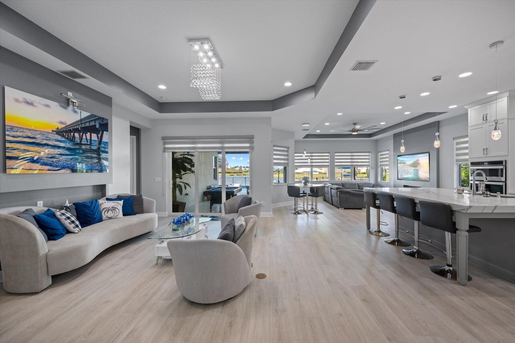 15810 Goldfinch Circle