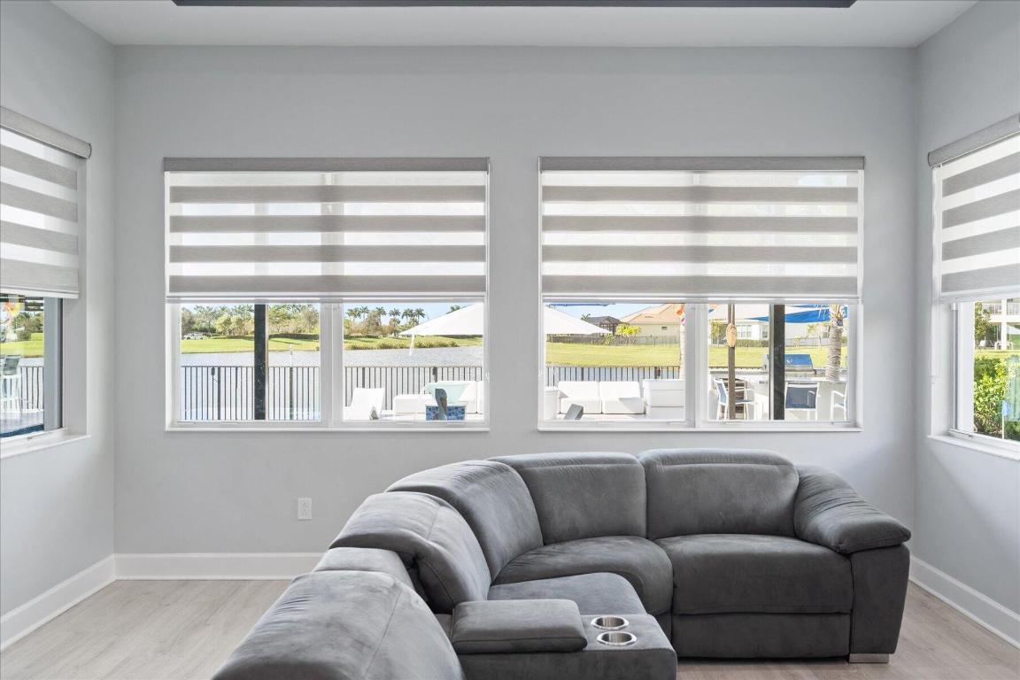 15810 Goldfinch Circle