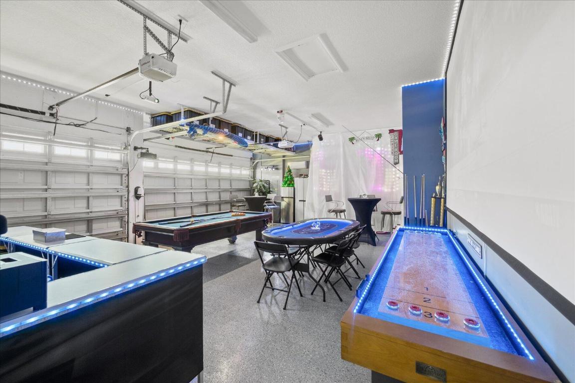 15810 Goldfinch Circle