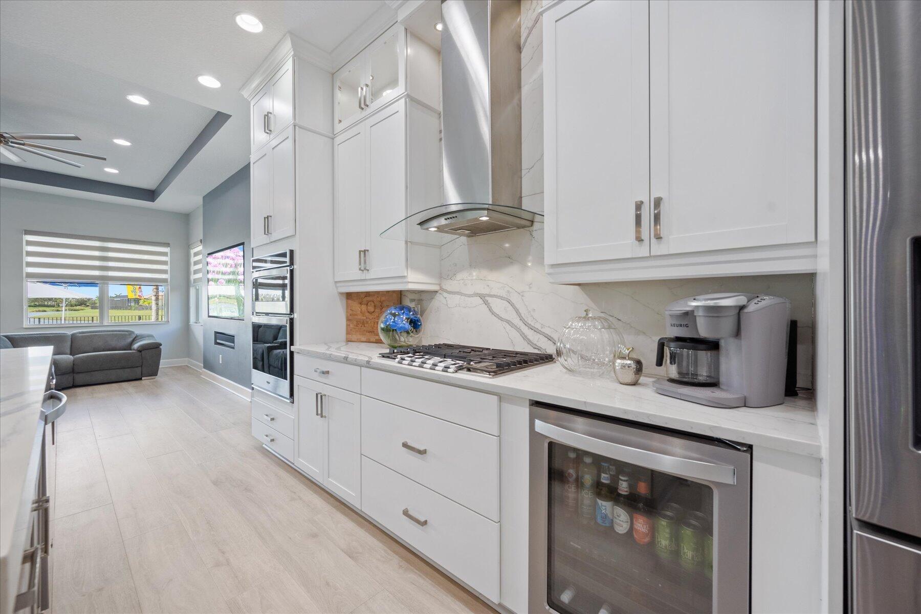 15810 Goldfinch Circle