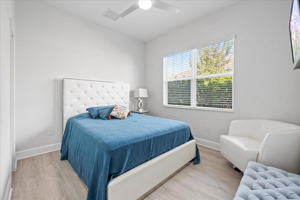 15810 Goldfinch Circle