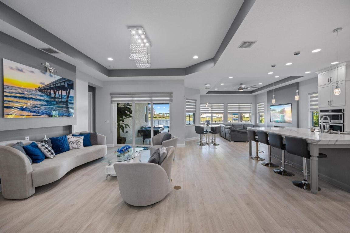 15810 Goldfinch Circle