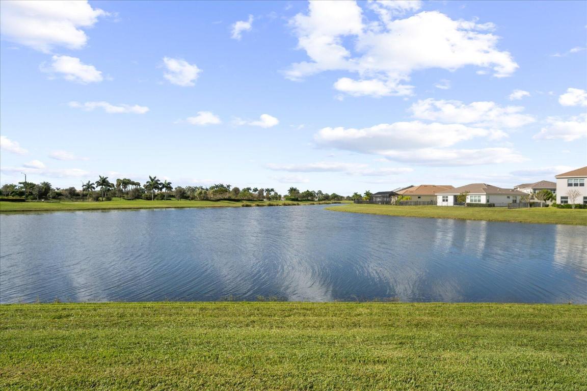 15810 Goldfinch Circle