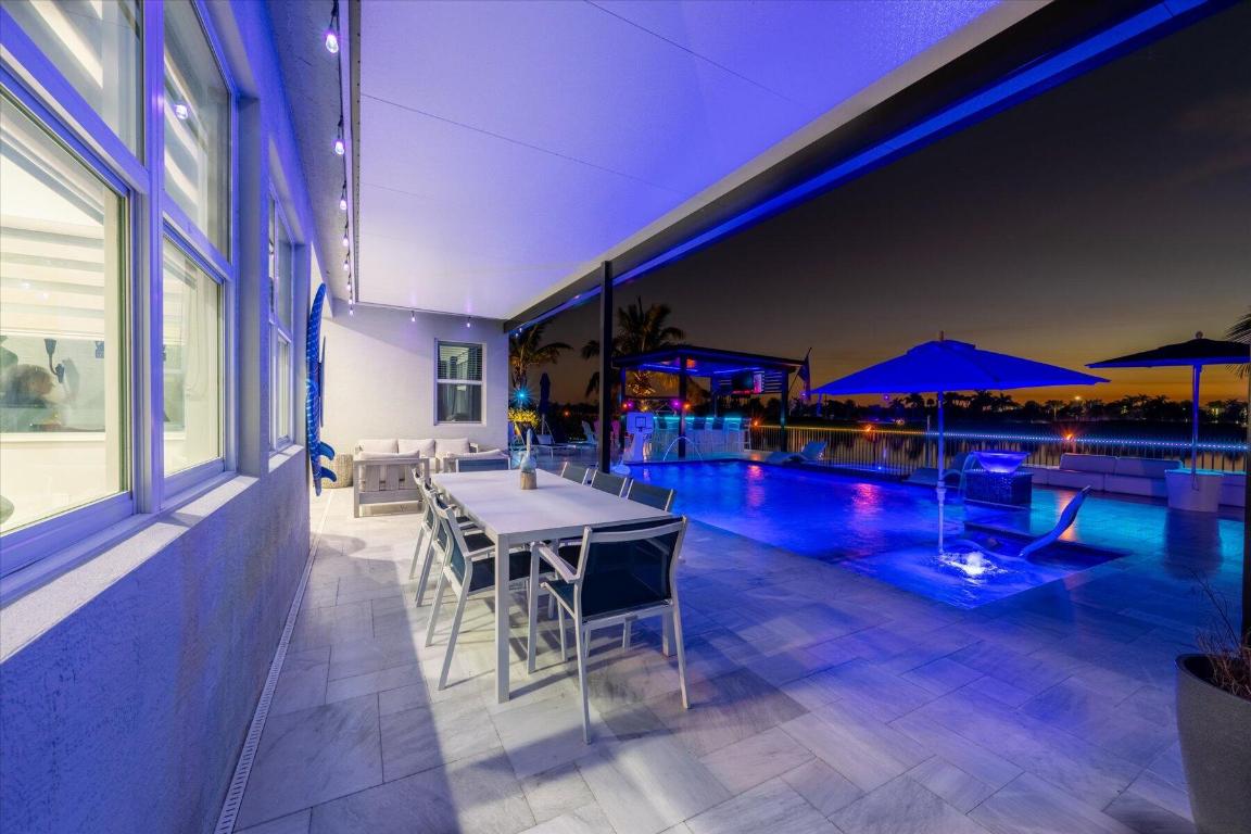 15810 Goldfinch Circle