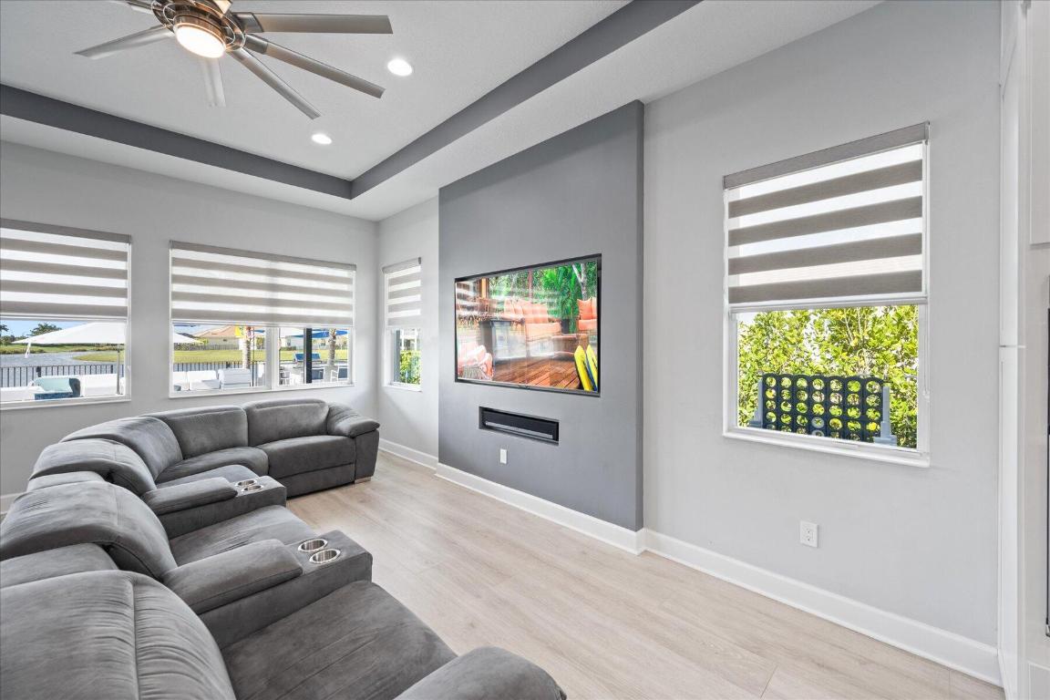 15810 Goldfinch Circle