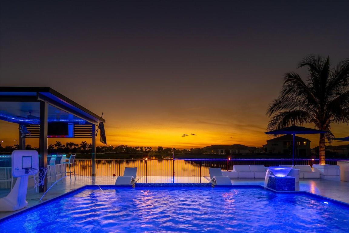 15810 Goldfinch Circle