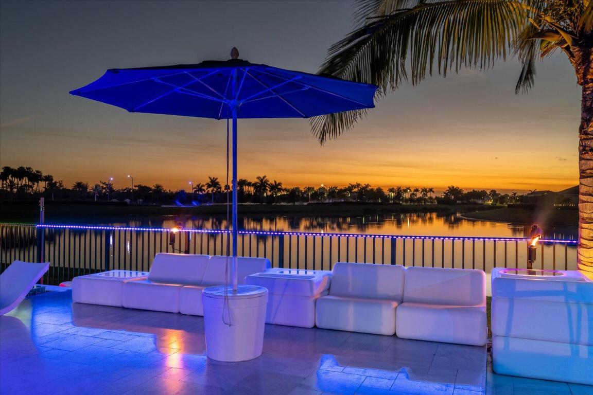 15810 Goldfinch Circle