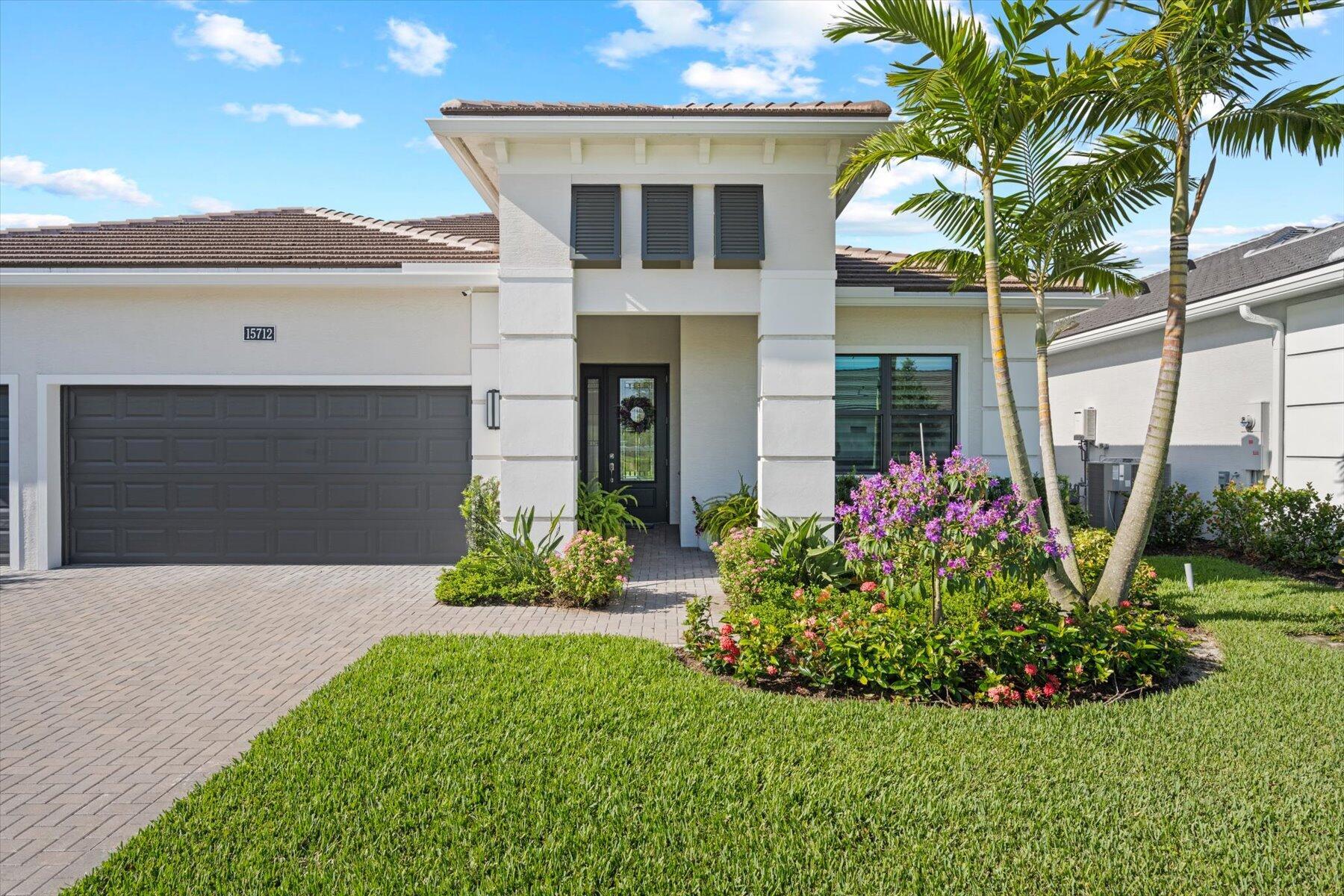 15712 Longboat Key Drive
