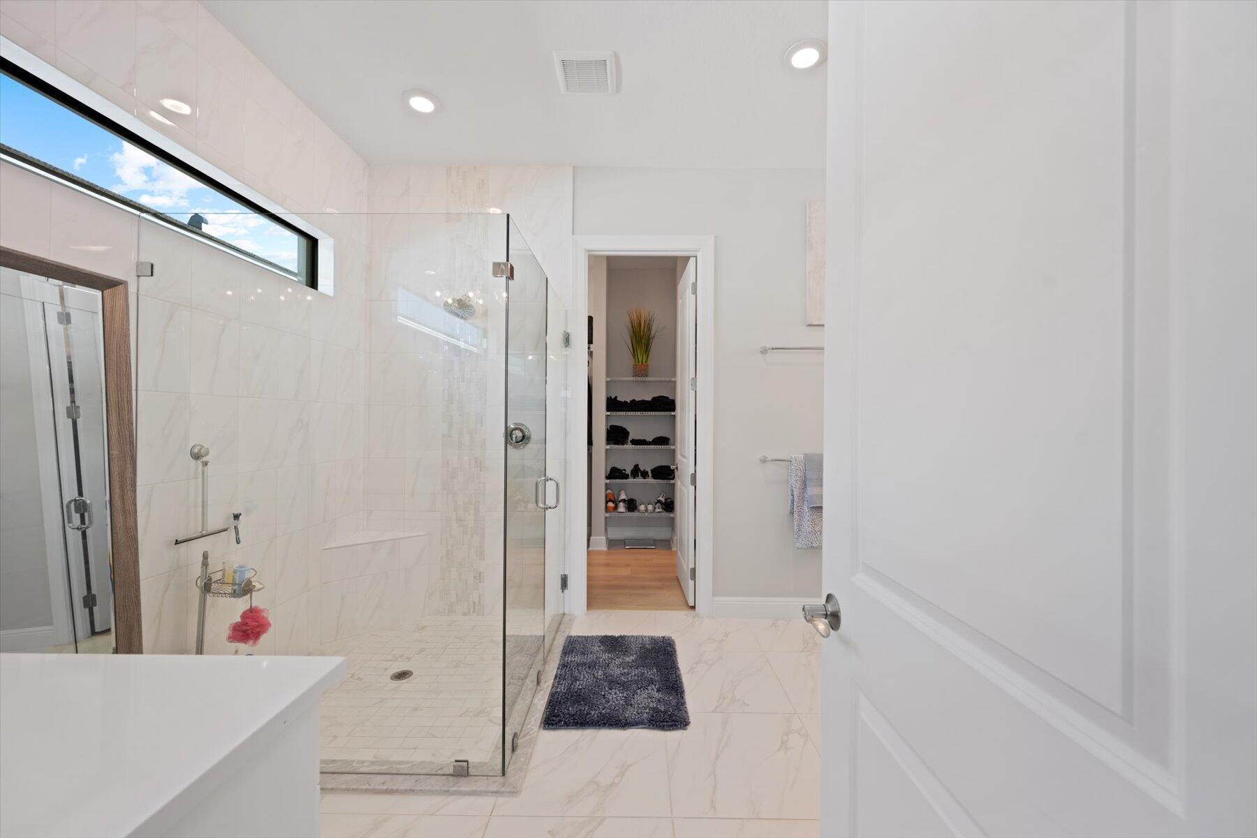 15712 Longboat Key Drive