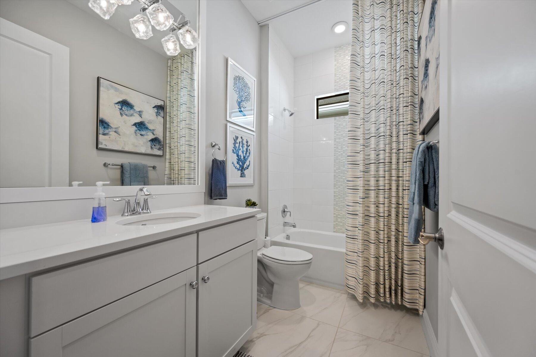 15712 Longboat Key Drive