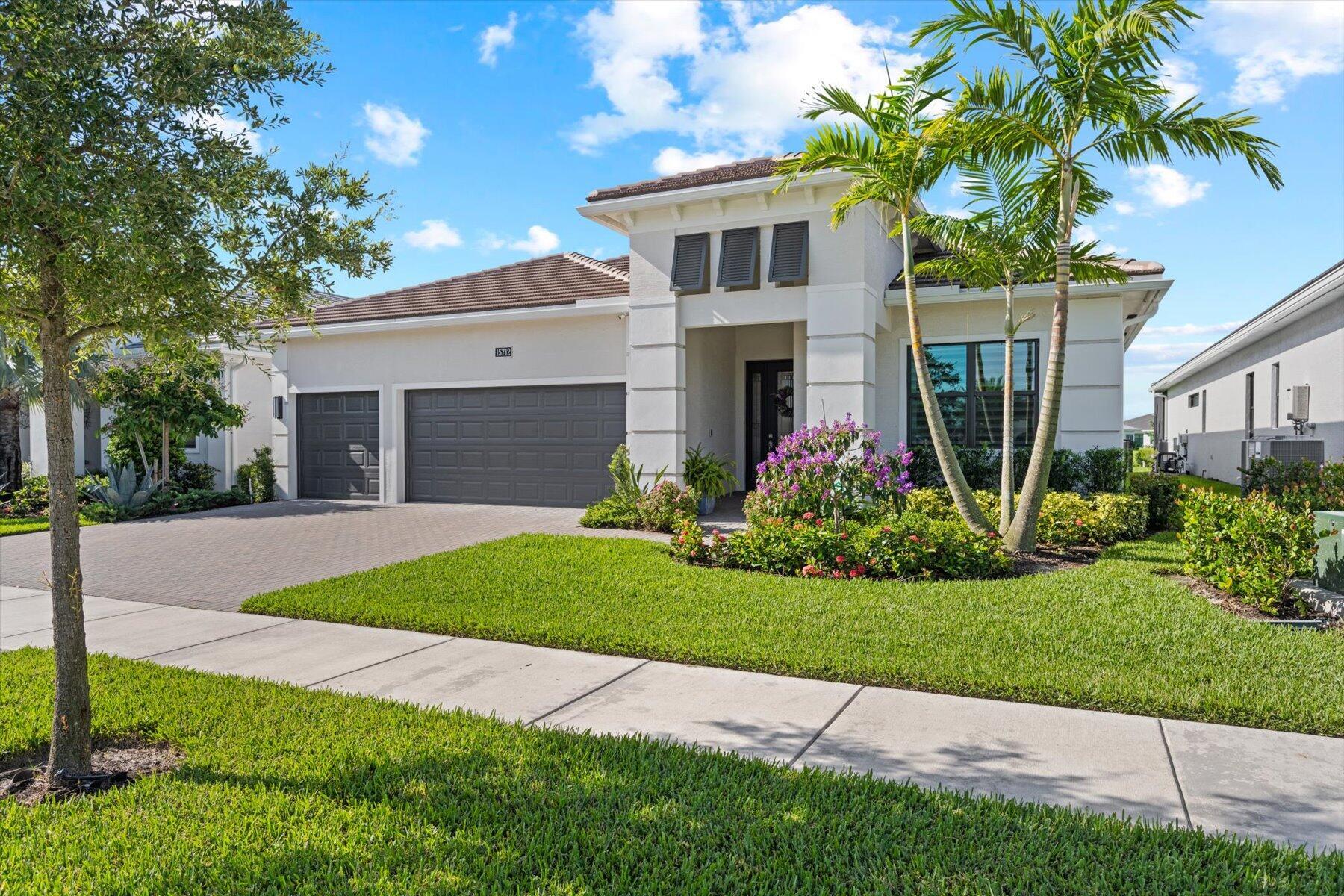 15712 Longboat Key Drive