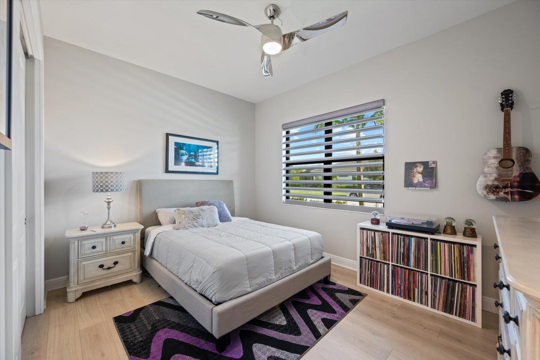 15712 Longboat Key Drive