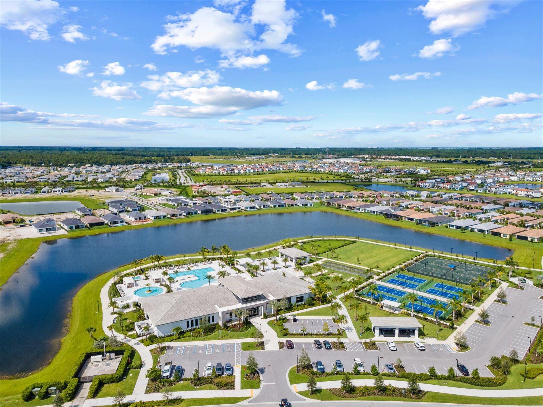 15712 Longboat Key Drive