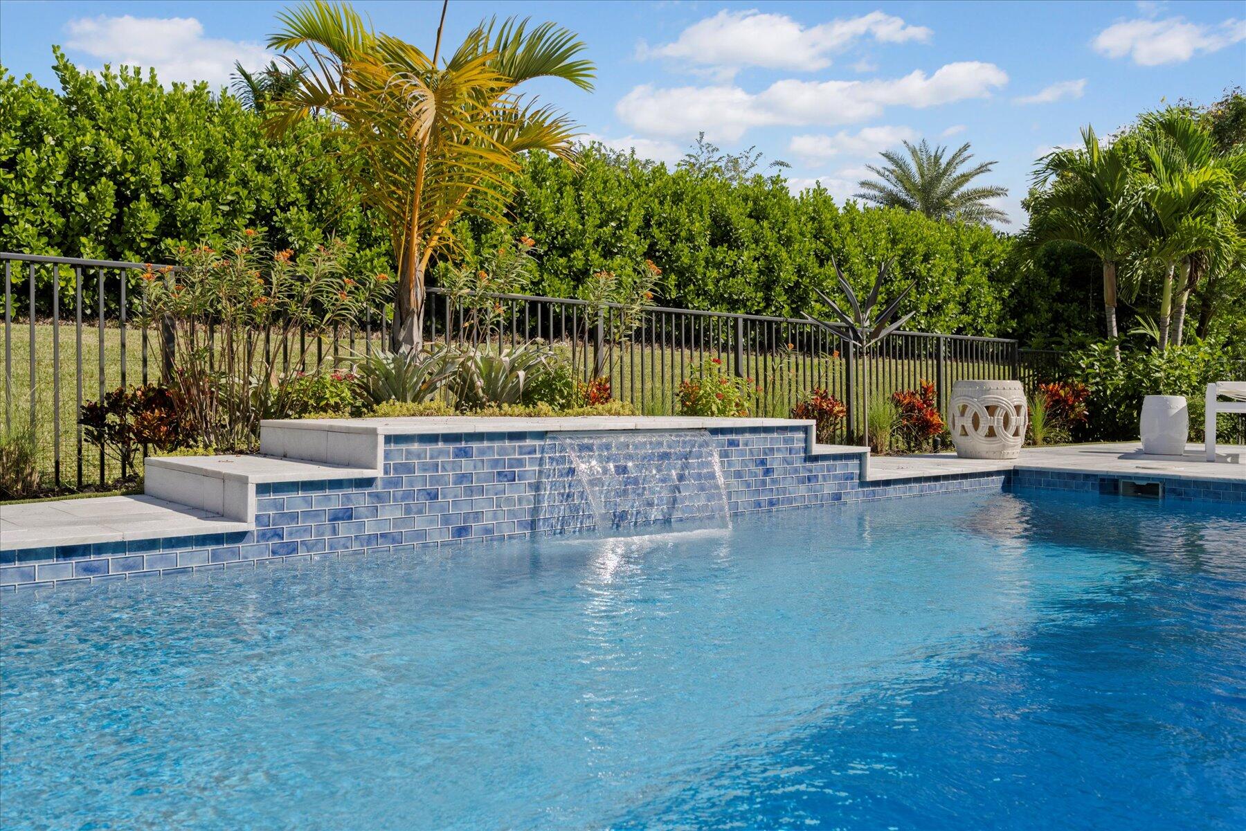 5582 Saint Armands Way