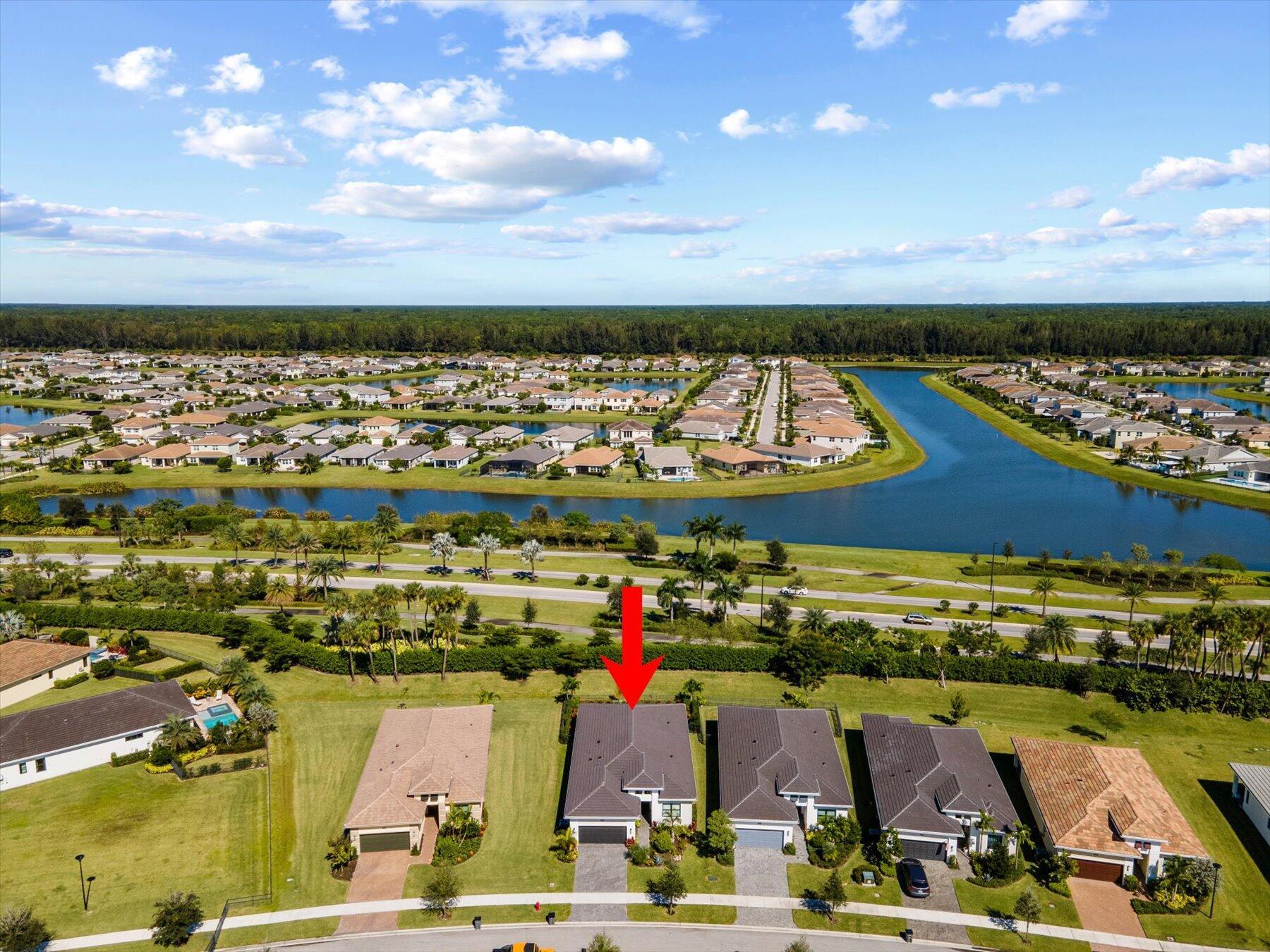 5582 Saint Armands Way