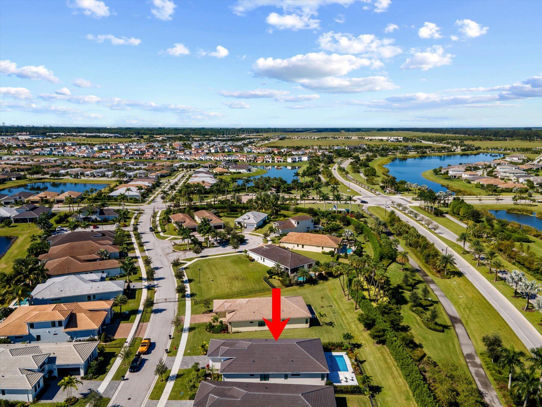 5582 Saint Armands Way