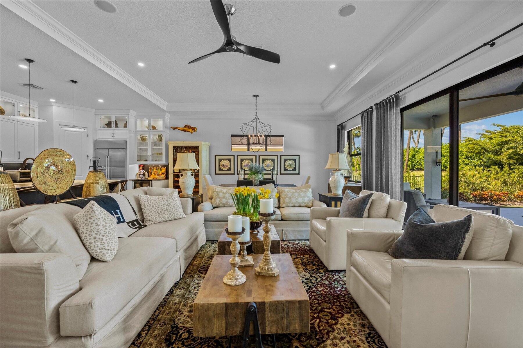 5582 Saint Armands Way