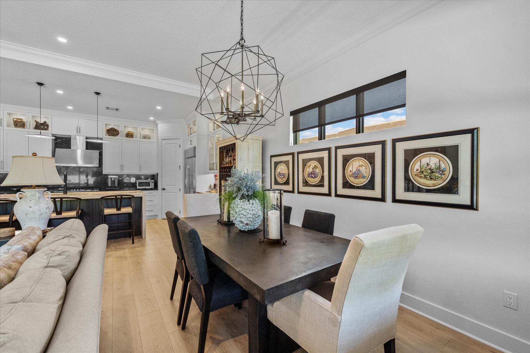 5582 Saint Armands Way