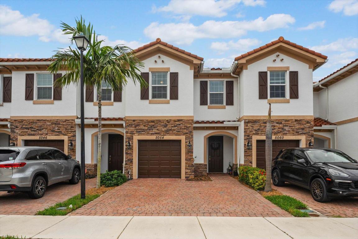 5054 Ashley River Road