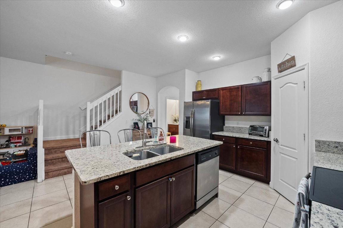 5054 Ashley River Road