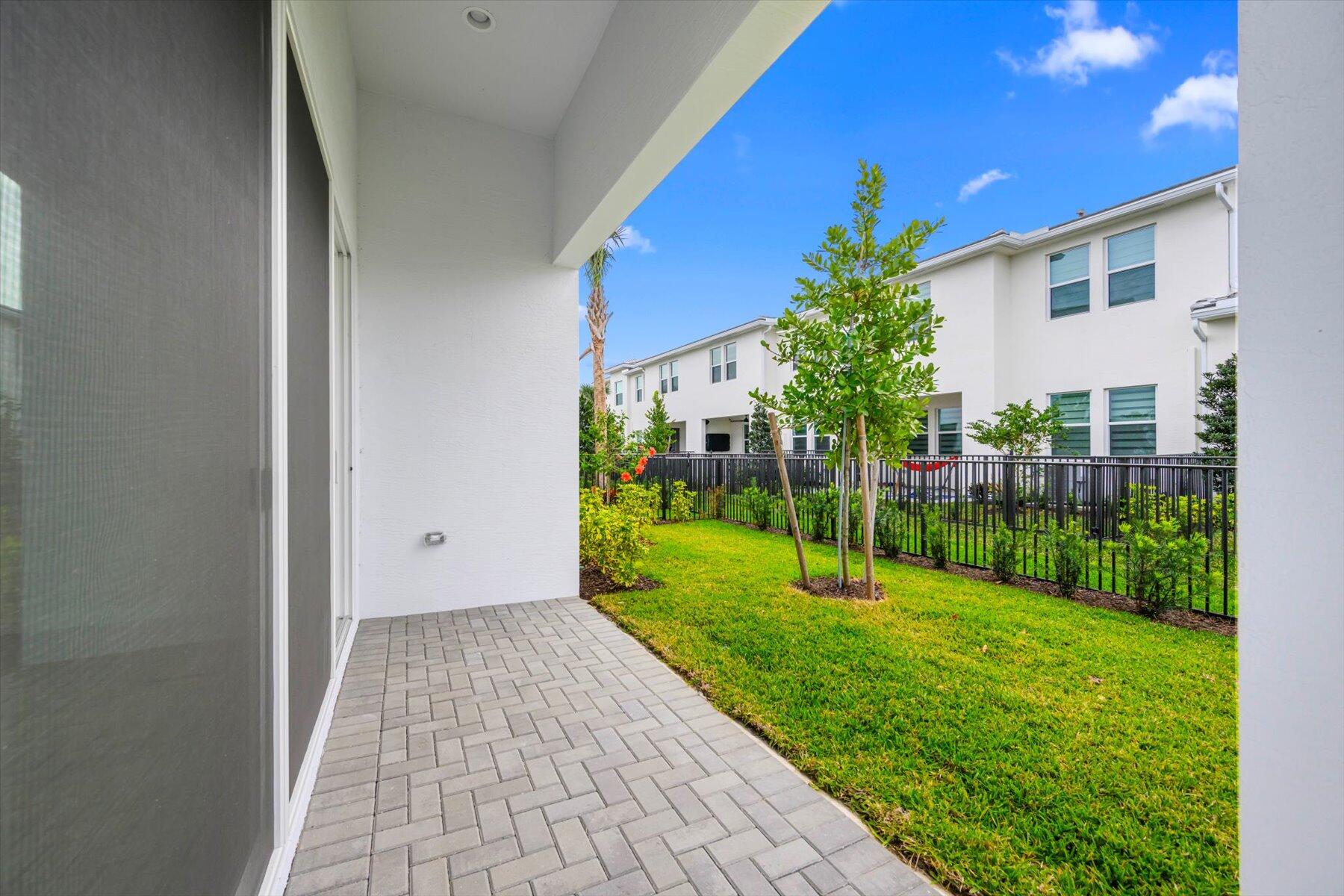 5120 Willow Creek Drive