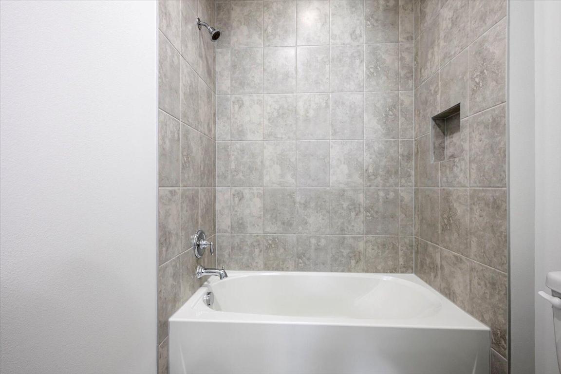 5120 Willow Creek Drive