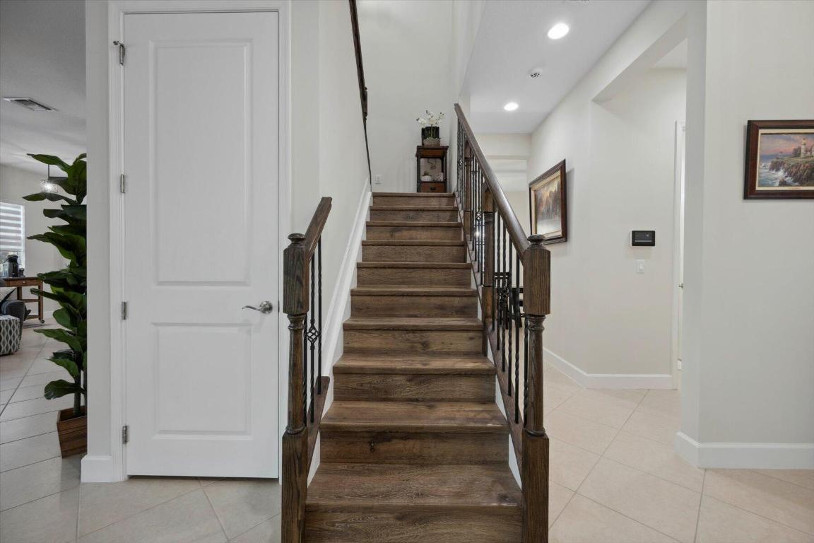 5901 Quailberry Court