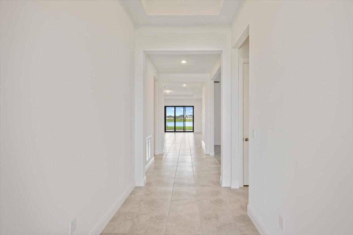 5260 Saint Vincent Lane