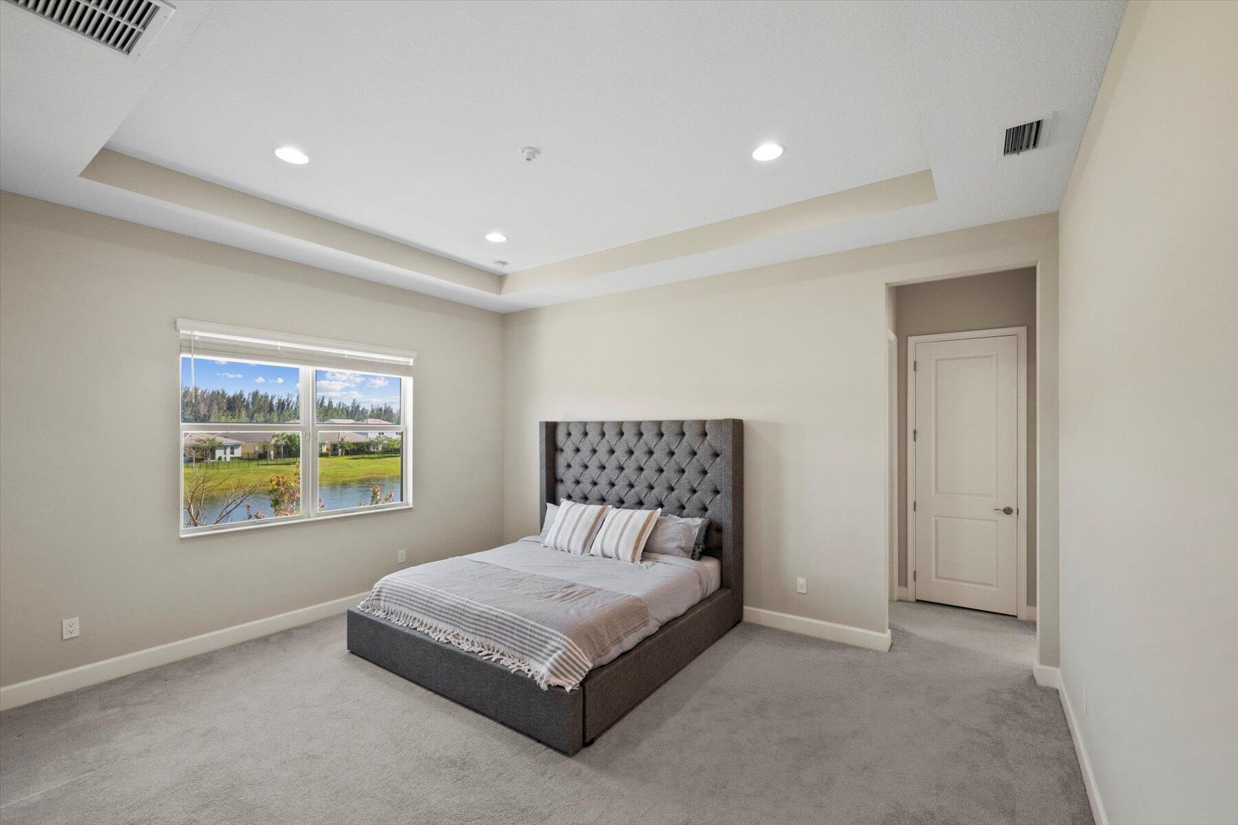 15829 Hummingbird Lane