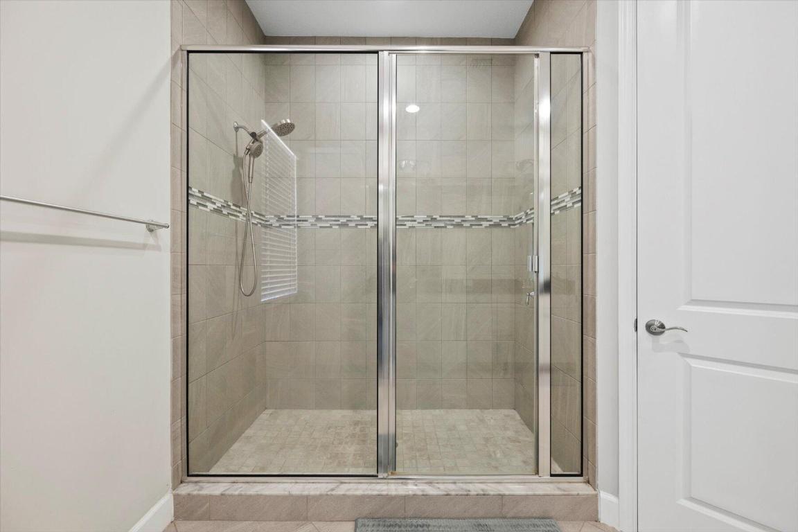 15829 Hummingbird Lane