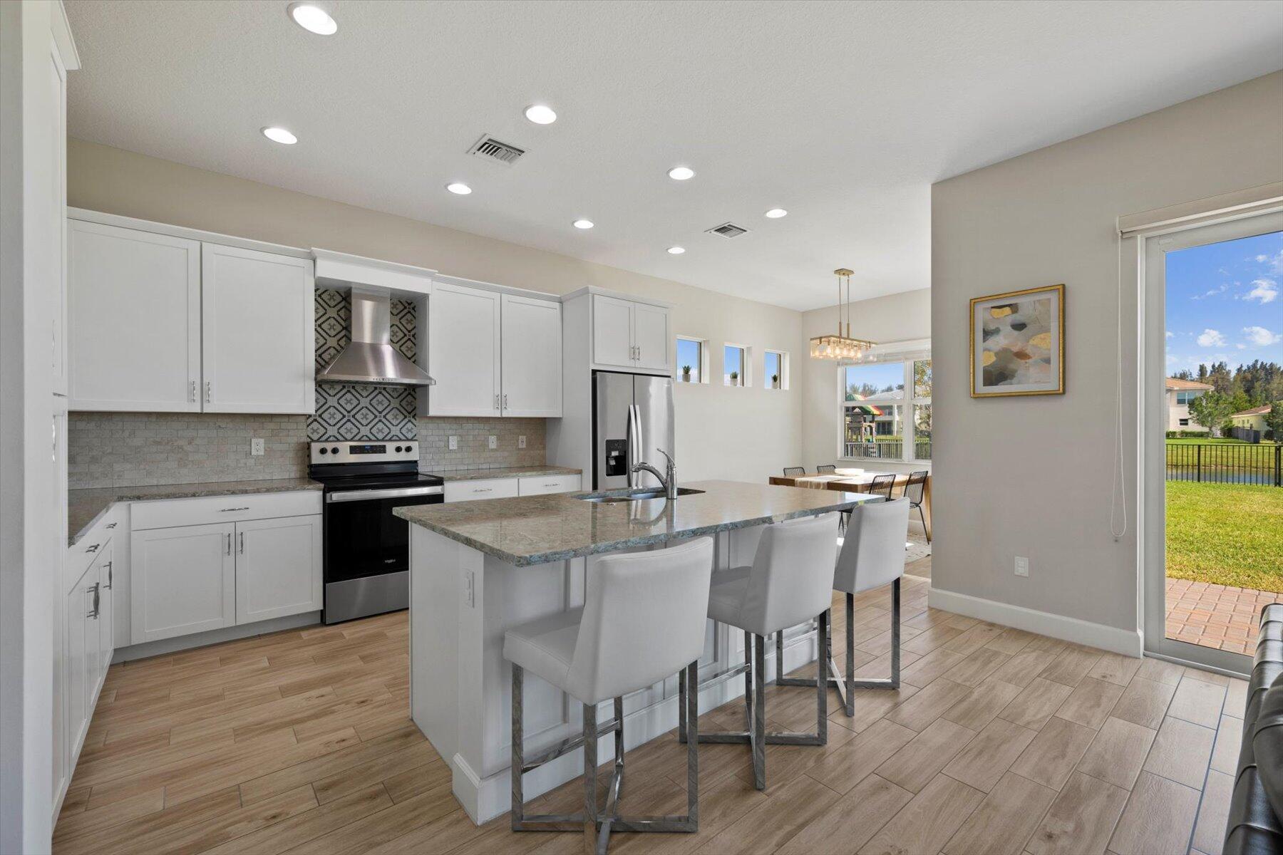 15829 Hummingbird Lane