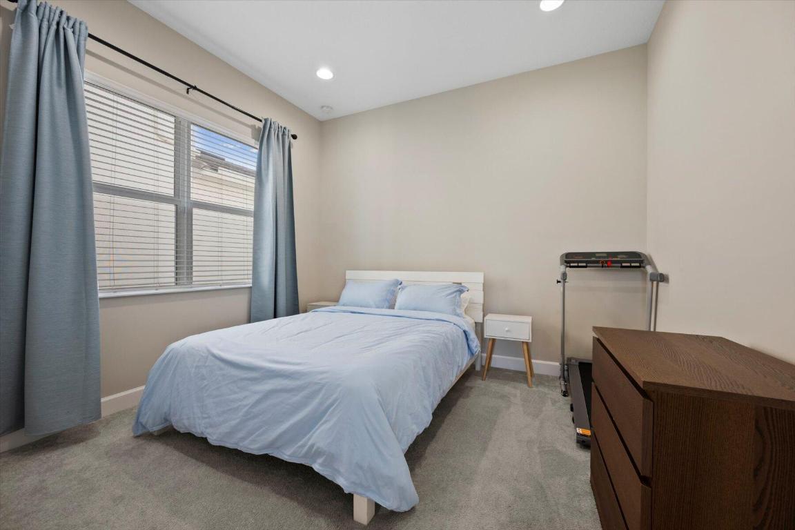 15829 Hummingbird Lane