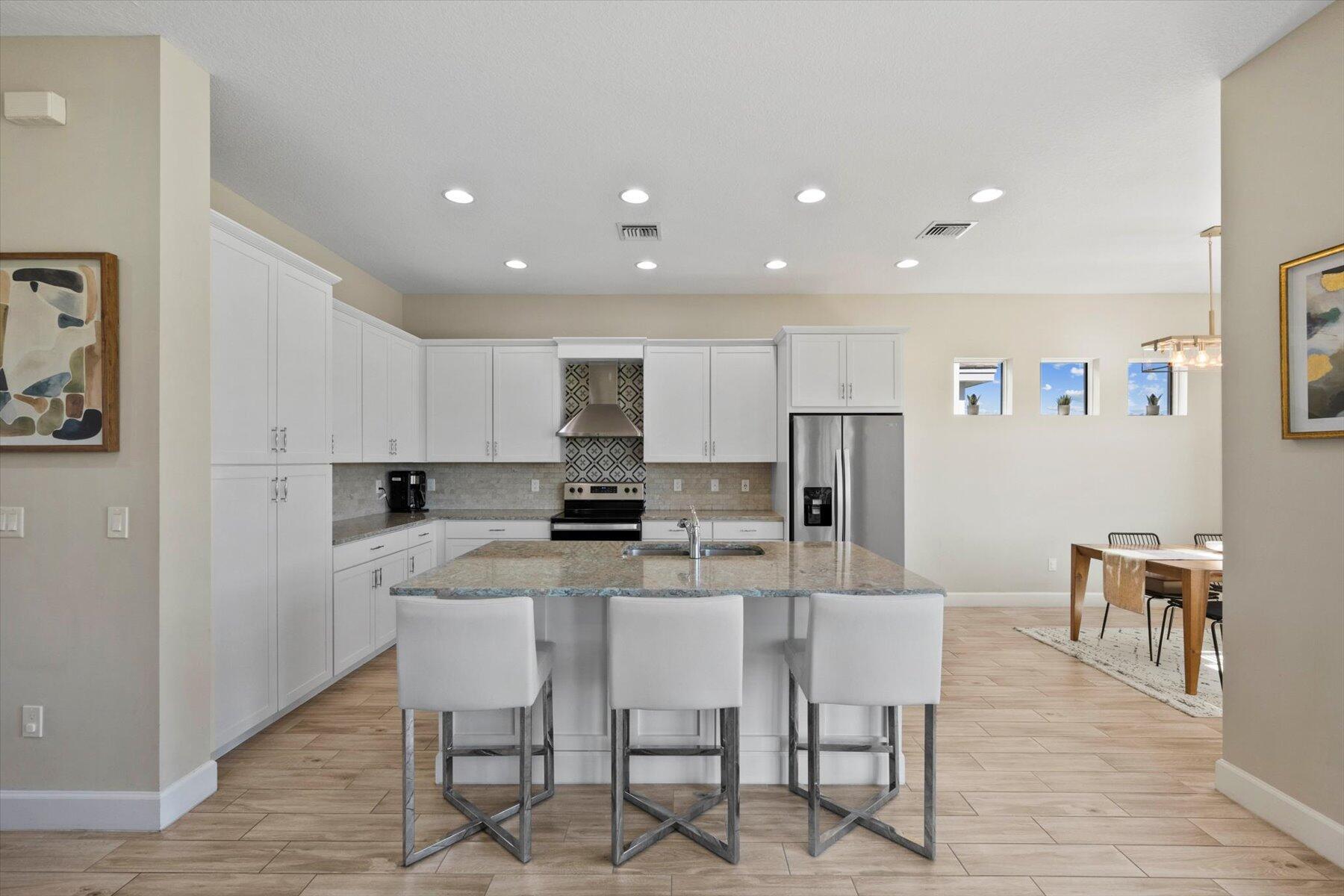 15829 Hummingbird Lane