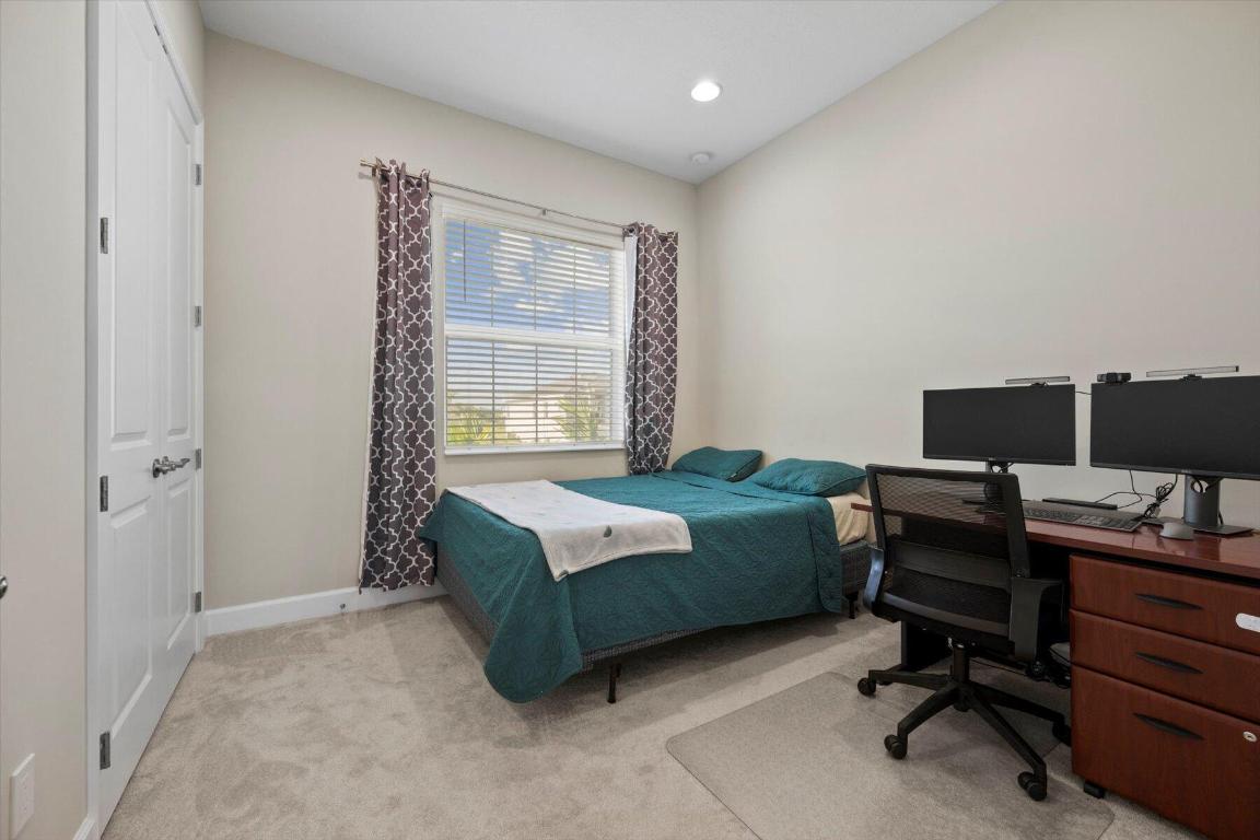 15829 Hummingbird Lane