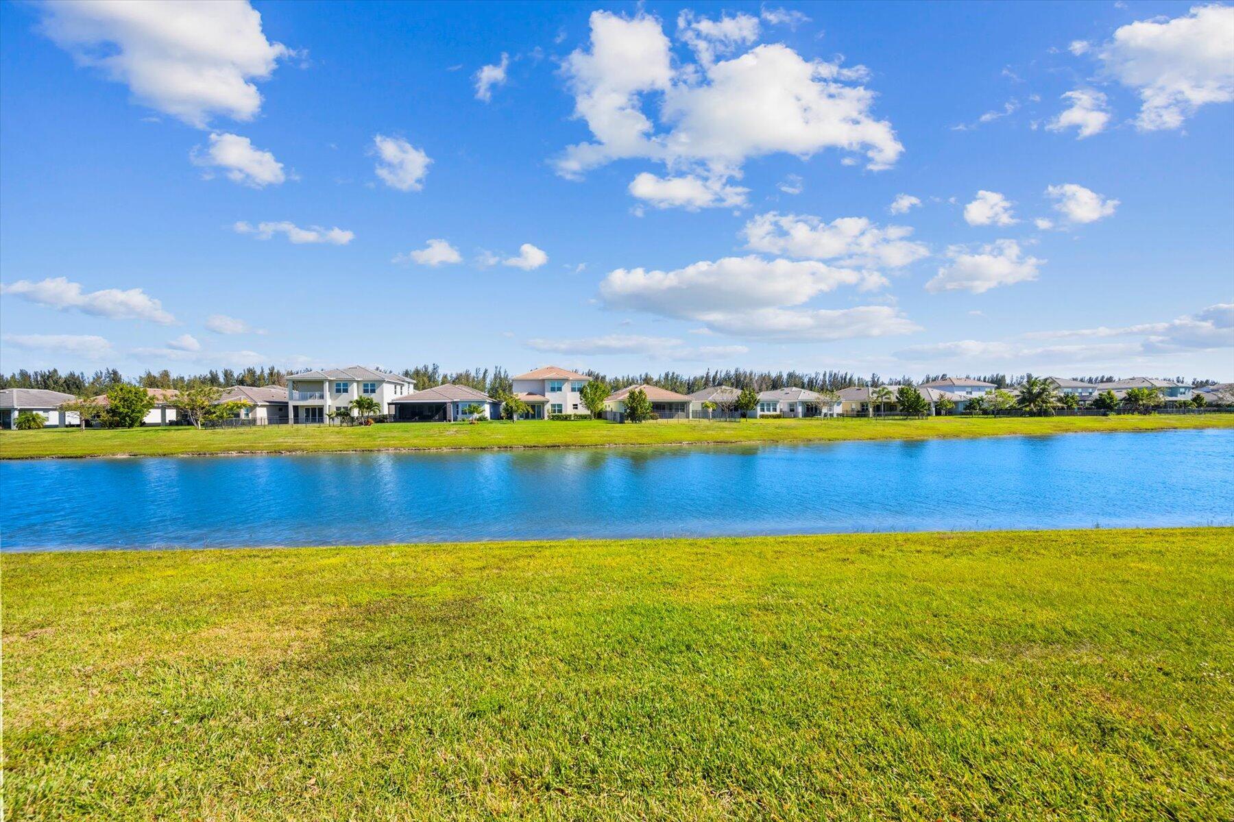 15829 Hummingbird Lane