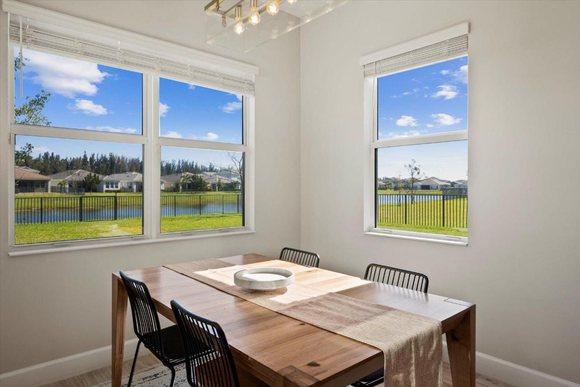 15829 Hummingbird Lane