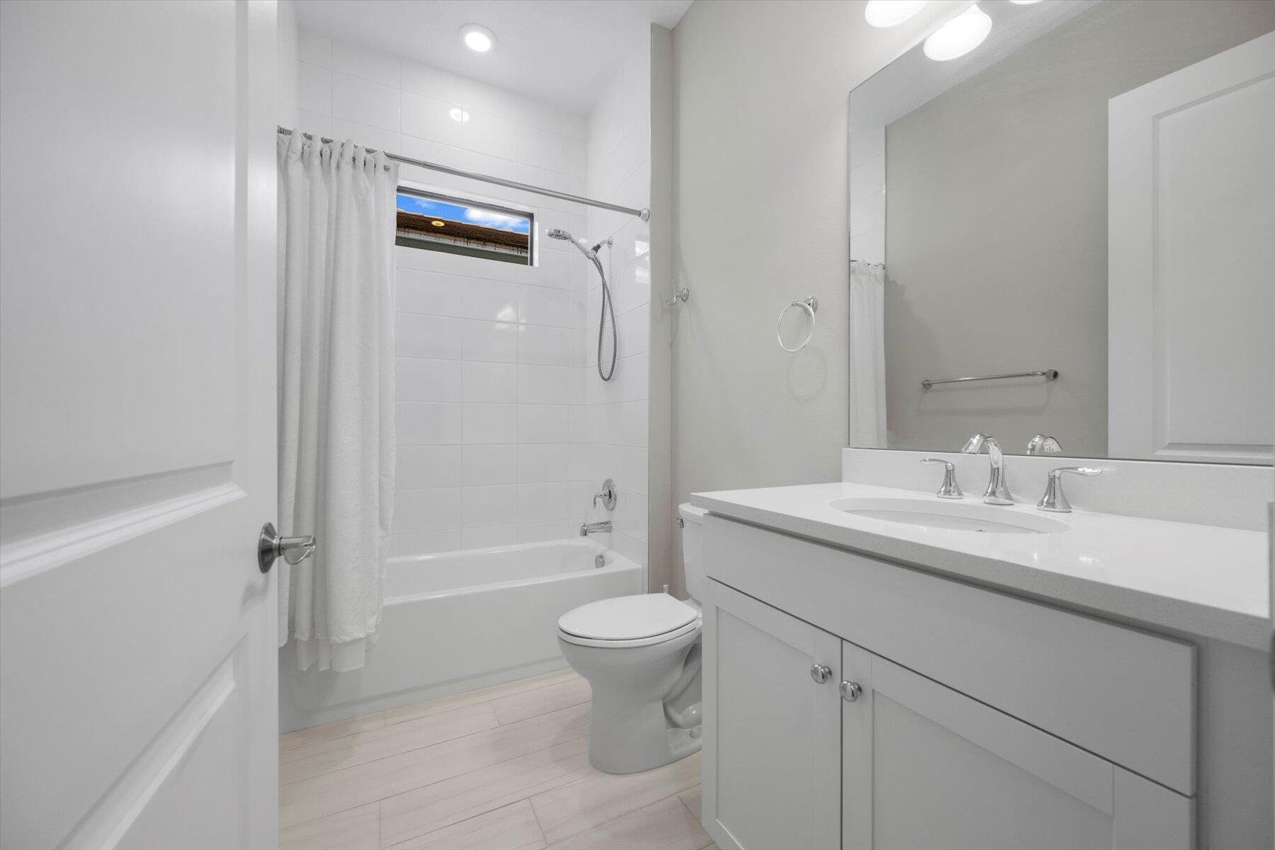 16124 Key Biscayne Lane