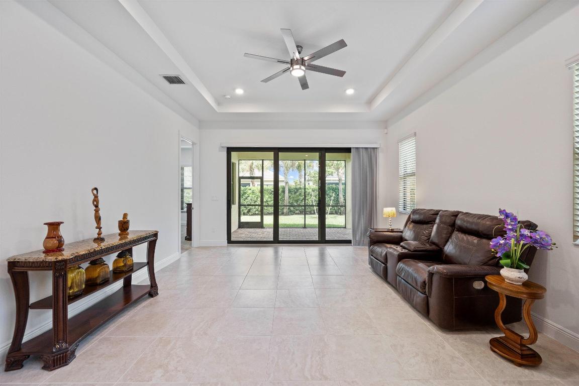 5409 Santa Rosa Lane