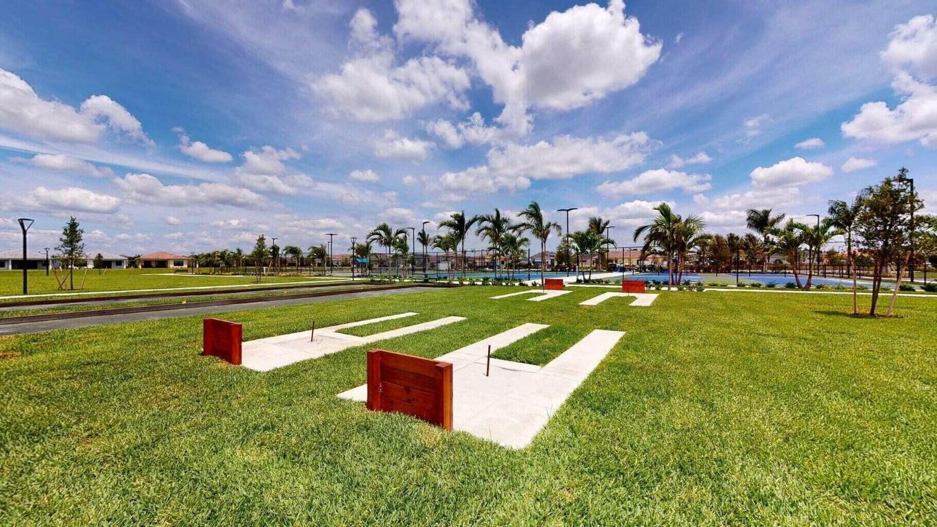 4870 Saint Armands Way