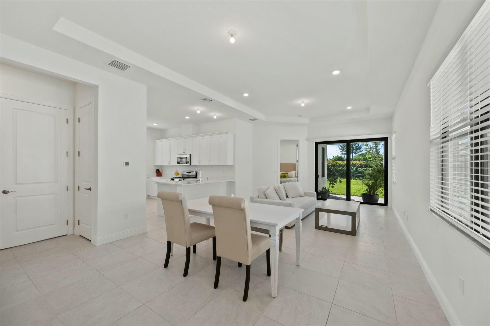 4870 Saint Armands Way