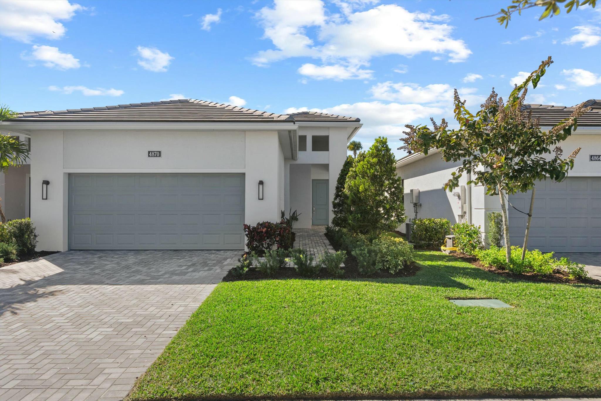 4870 Saint Armands Way