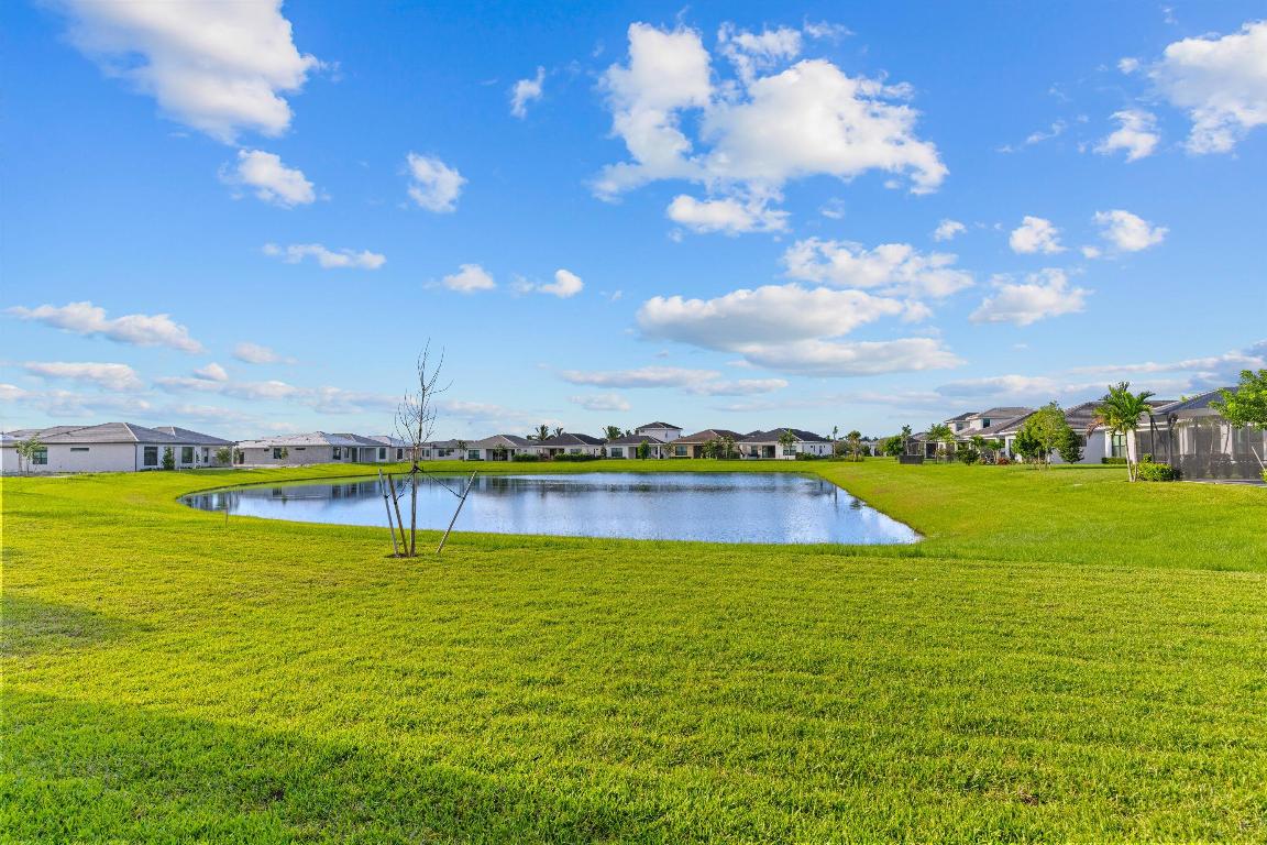 5455 Saint Armands Way