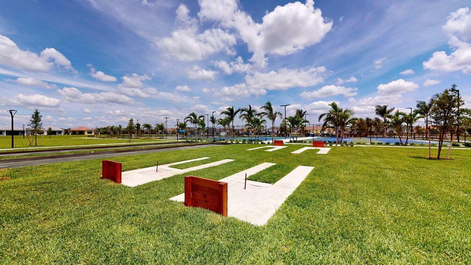 5455 Saint Armands Way