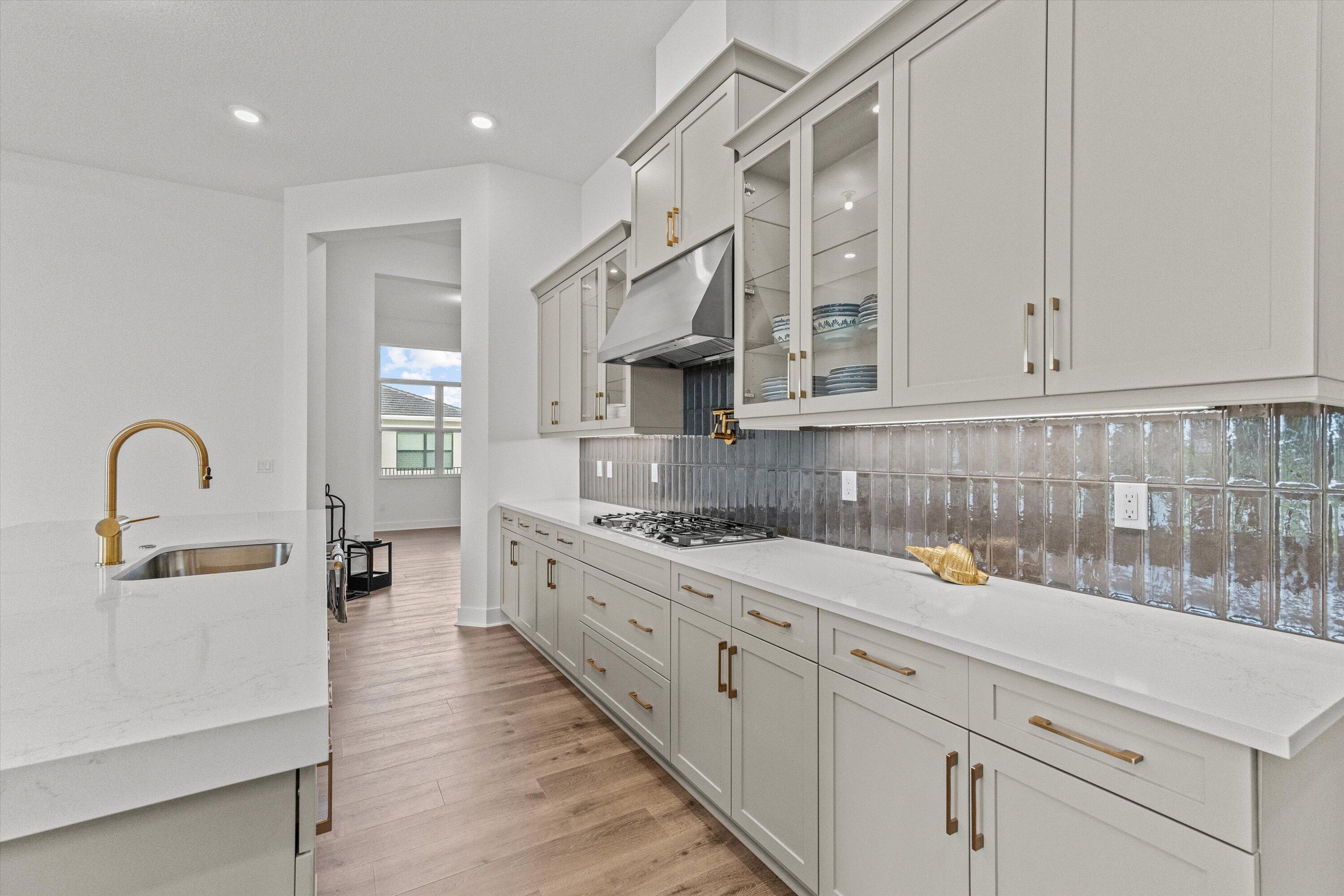 5455 Saint Armands Way