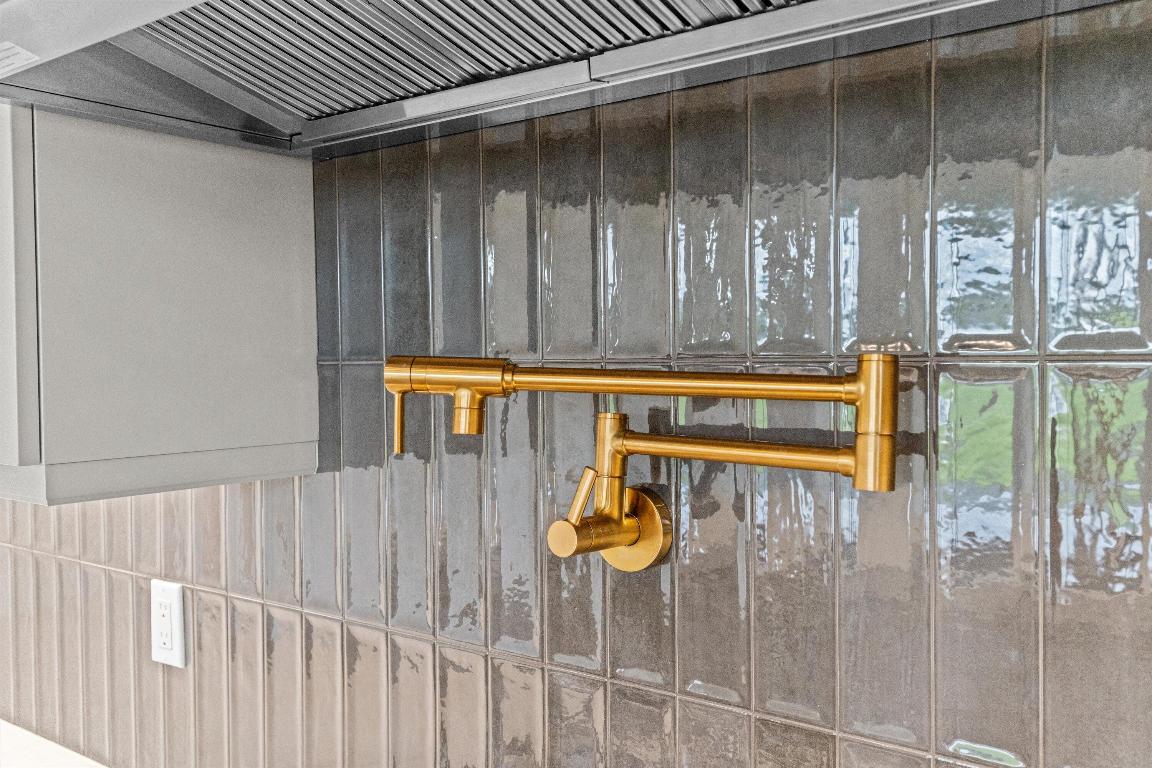 5455 Saint Armands Way